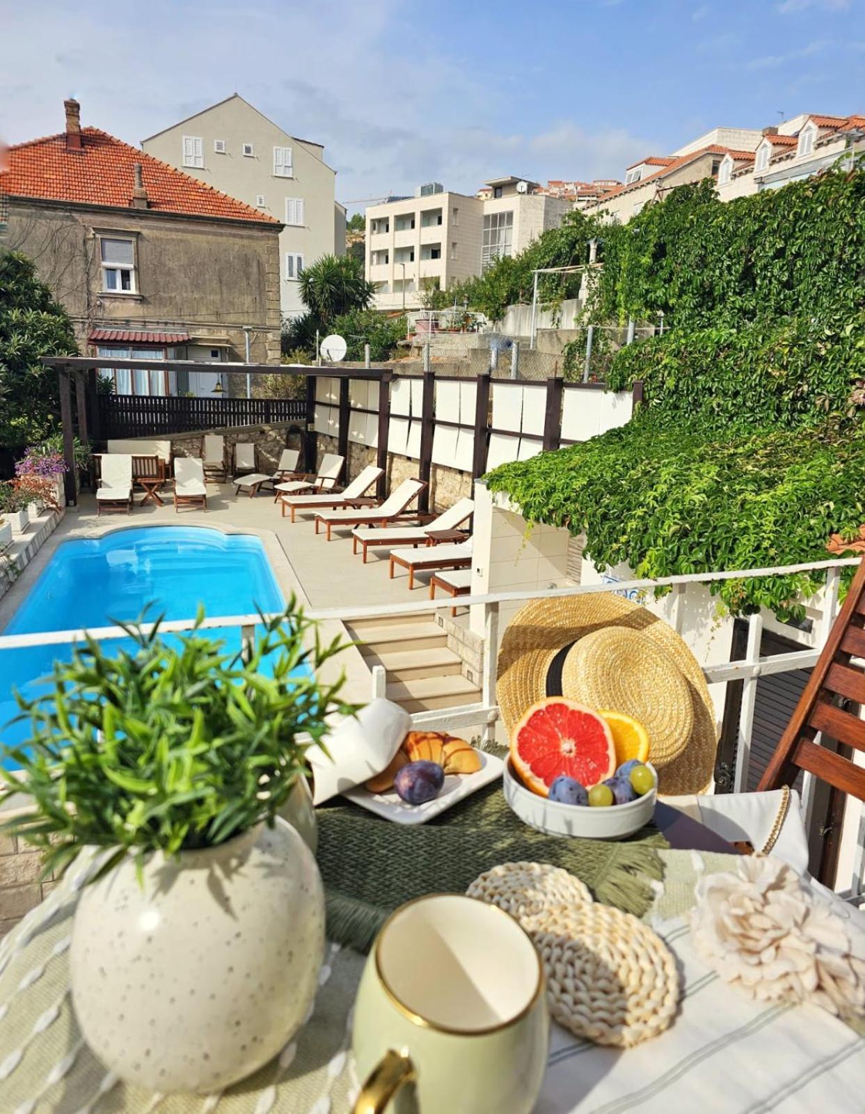 Apartments Miljas Dubrovnik Exterior photo